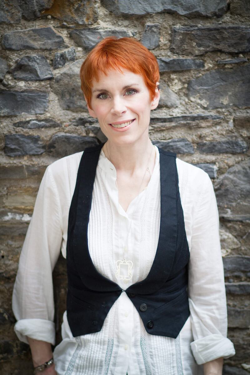 In the library: Tana French