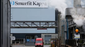 Markets fret as mixed corporate earnings overshadowed by trade dispute