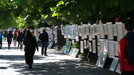 Sunshine here to stay with highs of 21 degrees in the West