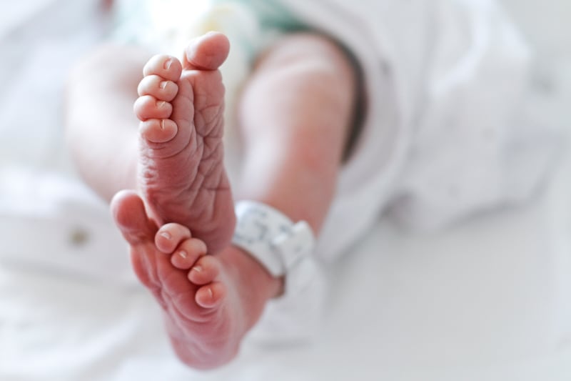 Record number of babies born to women aged 45 and over - CSO