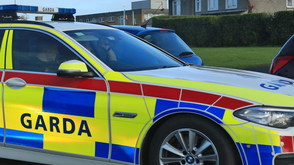 Gardaí arrested three armed men who were trying to rob a Dublin pharmacy.