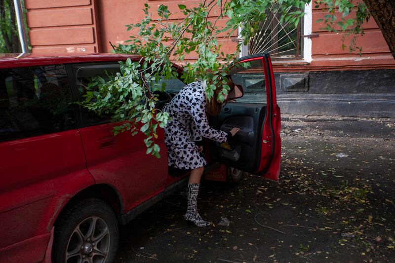 Strange Love: a woman in Blagoveshchensk, Amur Oblast, Russia. Photograph: Seamus Murphy