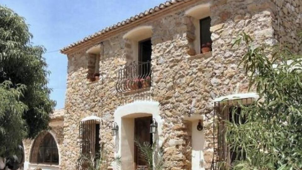 Costa Blanca, Spain: €350,000, spanishpropertycenter.co.uk