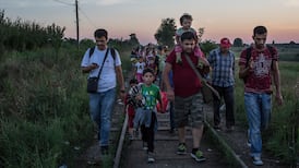 Rise in violence in Syria displaces tens of thousands