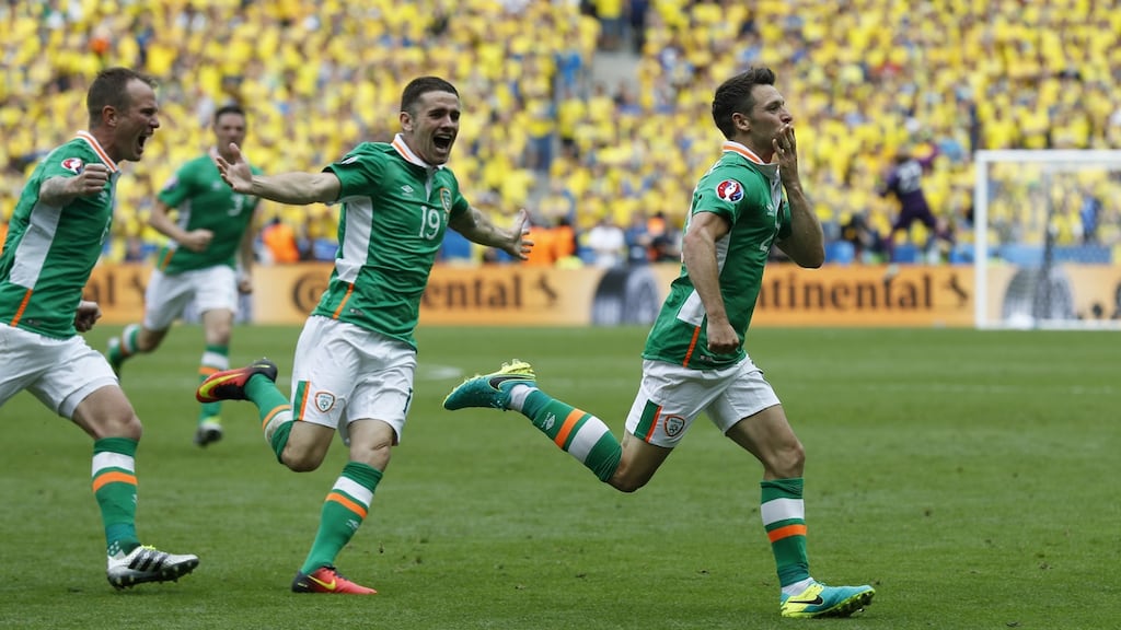 Wes Hoolahan celebrates scoring Ireland’s opener against Sweden in Paris. Photograph: Reuters