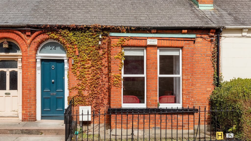 24 Dargle Road, Drumcondra, Dublin 9.