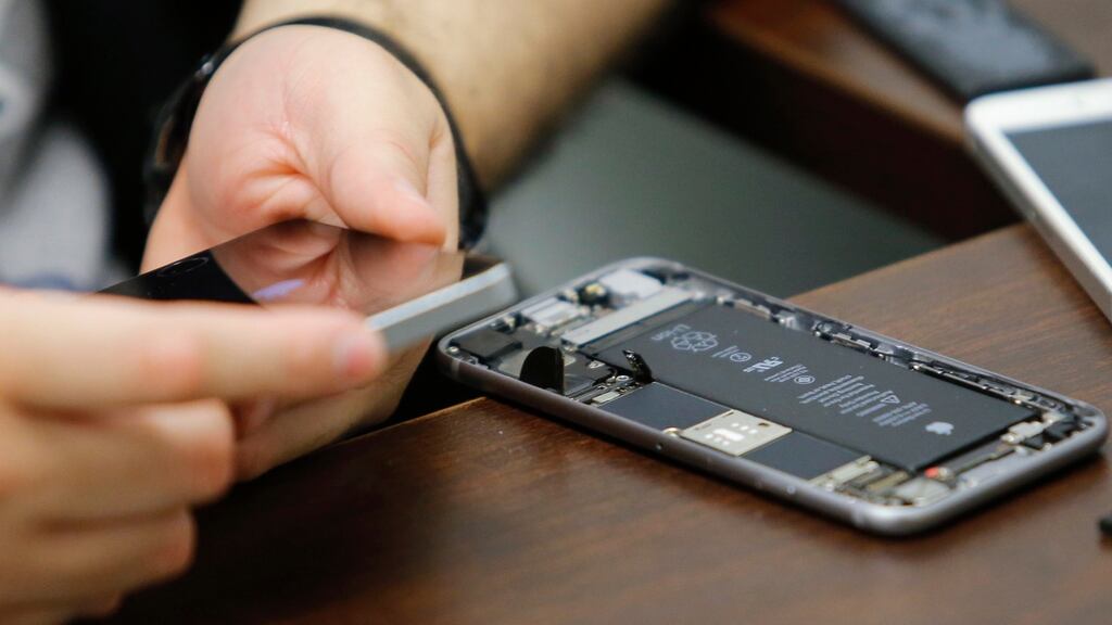 New attempts to unlock an iPhone used by one of the San Bernardino shooters could eliminate the government’s need for Apple’s assistance in a similar dispute in New York. Photograph: Reuters/Eduardo Munoz/Files