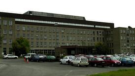 Hospital spends €550,000 per quarter filling consultant posts