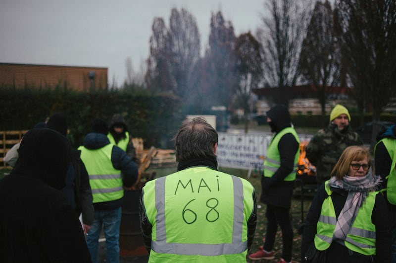 “Yellow vest” demonstrators protest in Hénin-Beaumont, France on Dec. 5, 2018. Given the ubiquity of neon-colored safety jackets, criminals are using them to carry out crimes in plain sight — particularly in France, where ‘gilets jaunes’ were also the defining symbol of the 2018 economic protests. Photograph: Dmitry Kostyukov/The New York Times