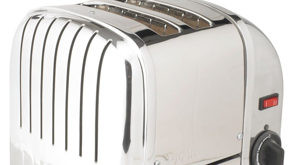 The Dualit toaster is still characterised by a reassuringly sturdy flipping mechanism