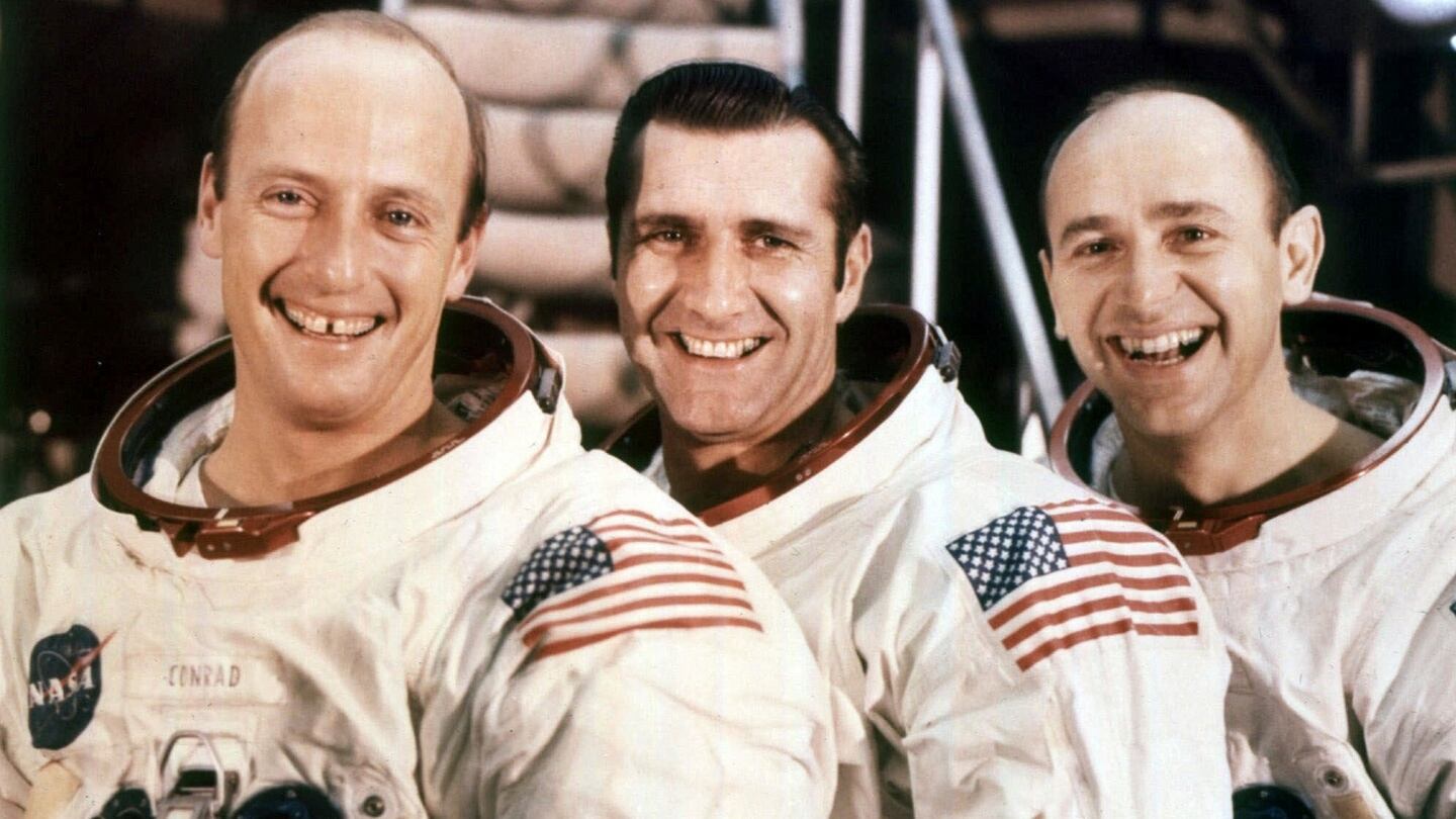 Alan Bean (right), photographed with his Apollo 12 crewmates, Pete Conrad (left), and Richard Gordon. File photograph: Nasa/New York Times