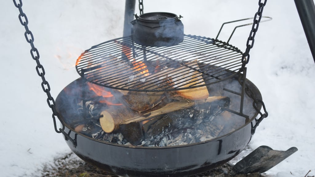 Don’t restrict yourself to meat or fish, try cooking a carrot or a leek over fire.