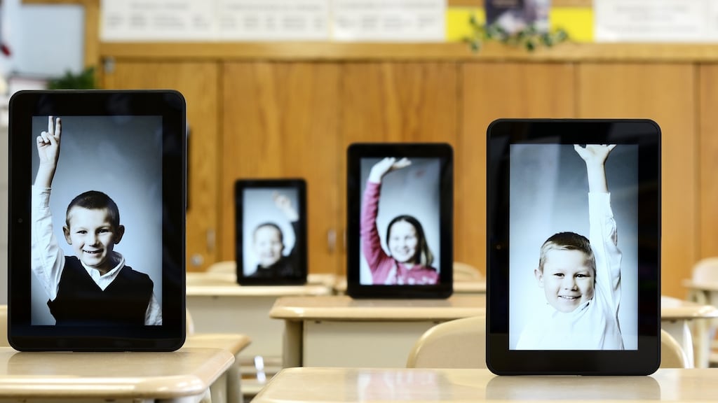 Instead of field trips students in the future will be wearing VR headsets that will let them explore the Great Wall of China from the comfort of their class