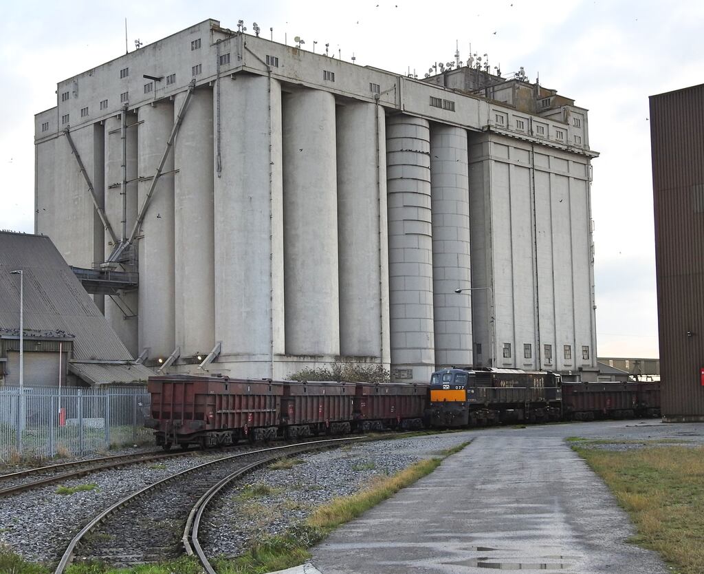 Irish Rail freight train Dublin Port Tara Mines train