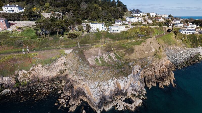 The sign before painting