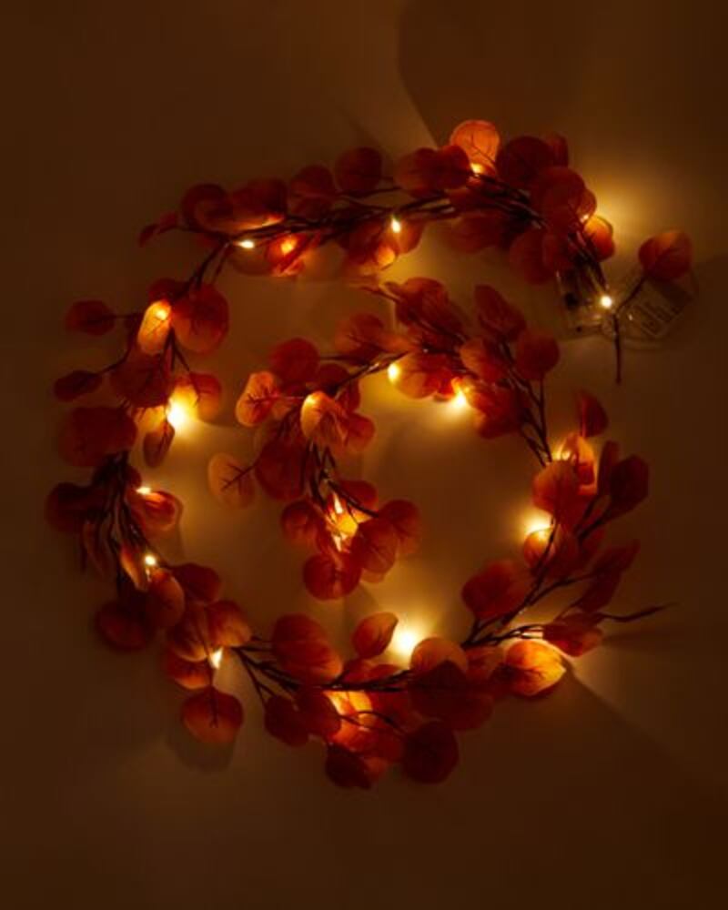 Dunnes Stores garland (€15)