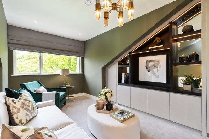 Third bedroom/TV room of three-bed penthouse by Arlene McIntyre of Ventura Design