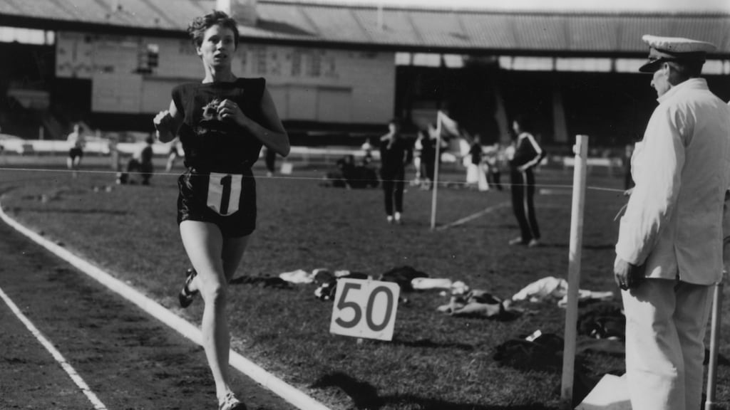 Diane Leather in 1956. She held the unofficial record for the women’s mile for seven years. Photograph: Topical Press Agency/Getty Images