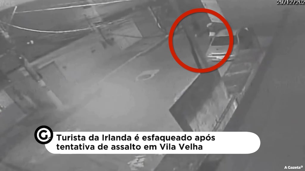 CCTV footage of the attempted mugging of an Irish citizen who was stabbed in the incident. Photograph: A Gazeta