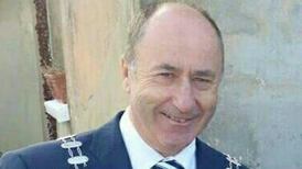 Cork mayor to leave Fianna Fáil and run as independent