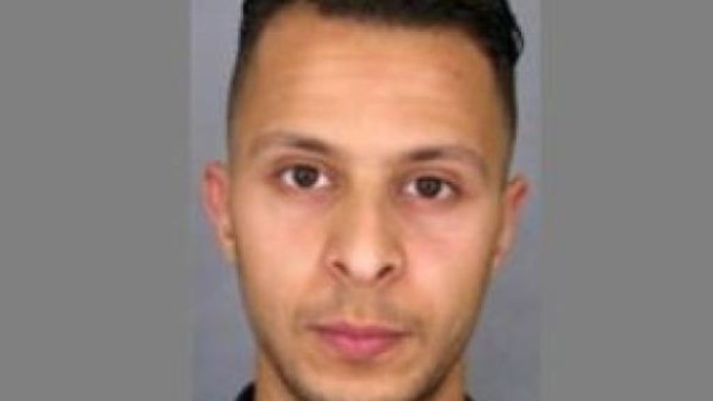 Paris terror attacks suspect Salah Abdeslam has been handed over to French authorities