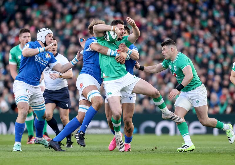 Ireland's Robbie Henshaw in action against Italy at Lansdowne Road. Photograph: Dan Sheridan/Inpho