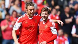 Rickie Lambert edges closer to Liverpool move