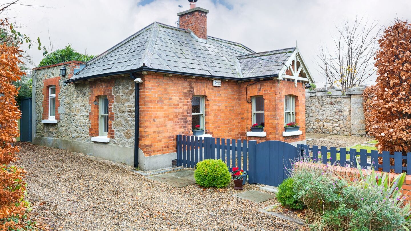 The Gate Lodge, Dundrum Castle, Ballinteer Road, Dundrum, Dublin 16