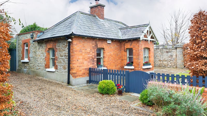 The Gate Lodge, Dundrum Castle, Ballinteer Road, Dundrum, Dublin 16
