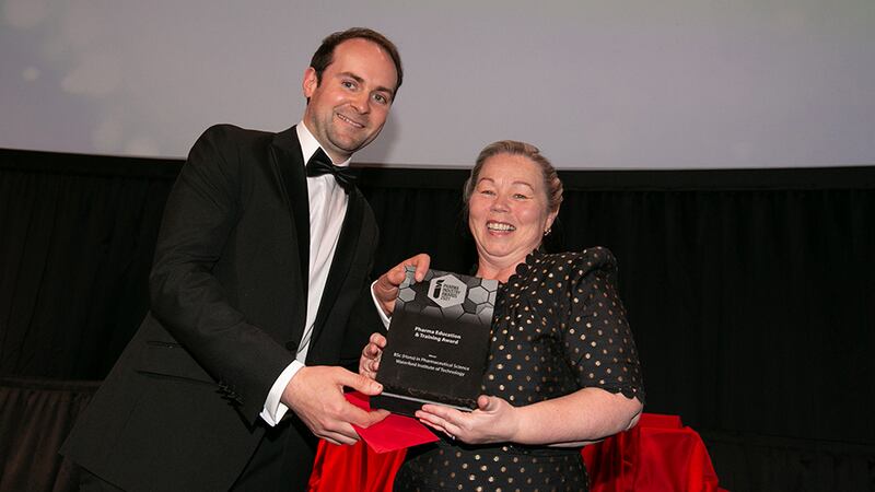 Conan Burke, Engineering Manager, Micro-Bio Ireland, presents the Pharma Education & Training Award to Eleanor Owens, Waterford Institute of Technology.