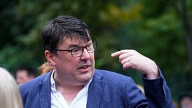 Graham Linehan’s and rights activists’ cases against Belfast pub to be identified within weeks