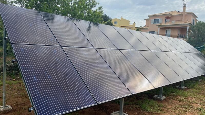 Anne D’Avilez and Rob Brading installed 24 solar panels for heating water and generating electricity at their home in Portugal.