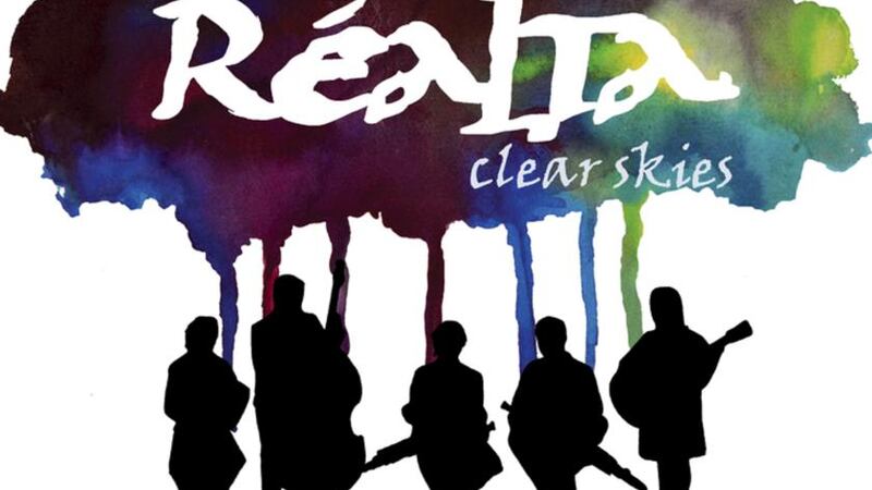 Réalta - Clear Skies: duelling pipes and plaintive vocals make a winning sound