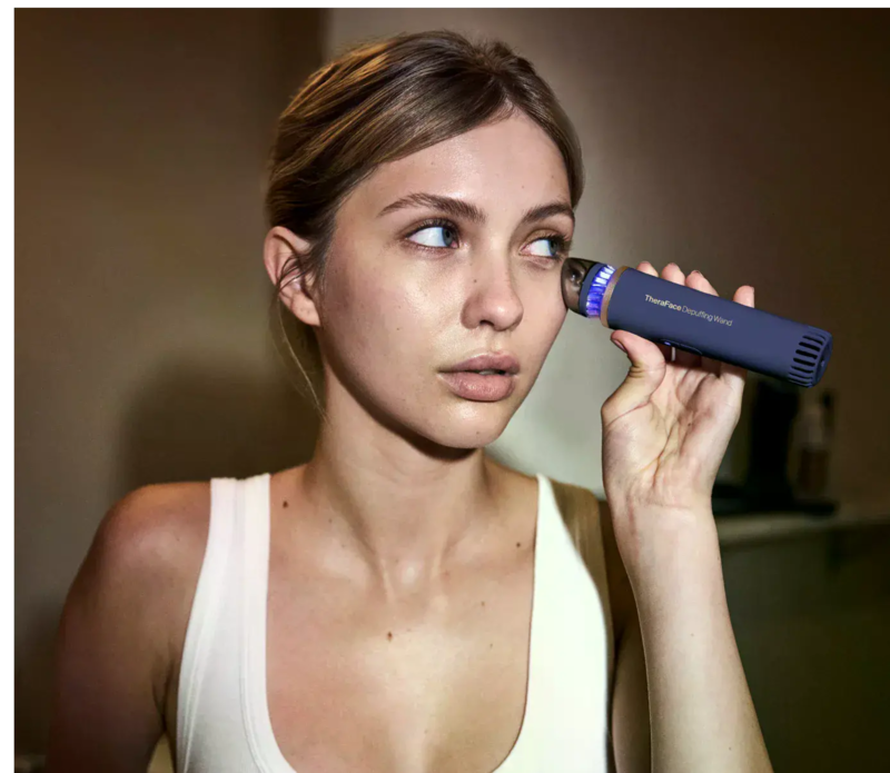 TheraFace Depuffing Wand (€149 from Brown Thomas)