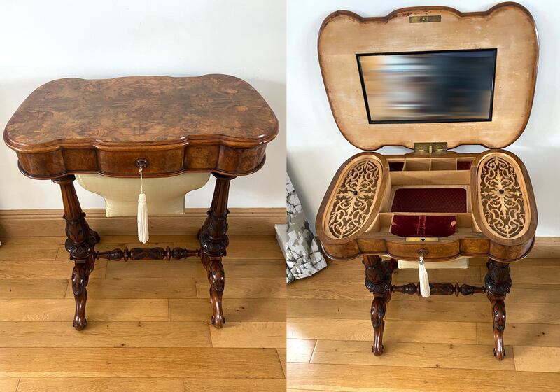 Walnut serpentine-shaped 19th-century dressing/work table with fantastic workmanship, €1,000-€1,500