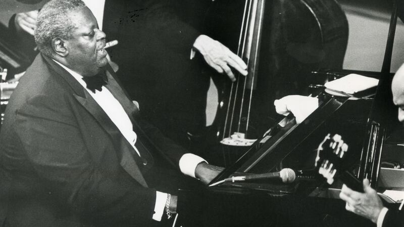 Jazz pianist Oscar Peterson performing at the Opera House, Cork in 1987. Photograph : Matt Kavanagh