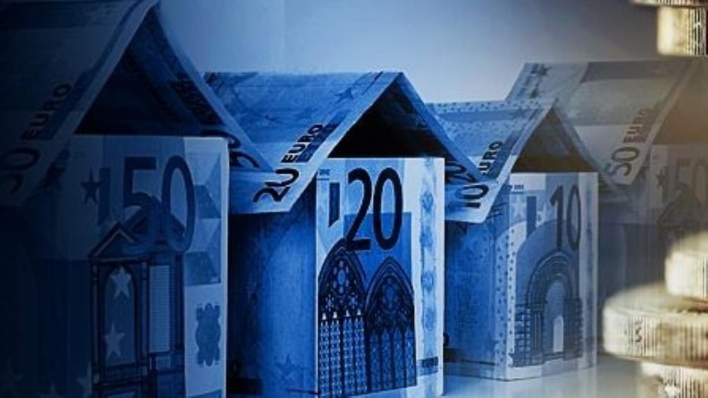 A High Court ruling will allow a 54-year-old woman pay a mortgage until she is 90