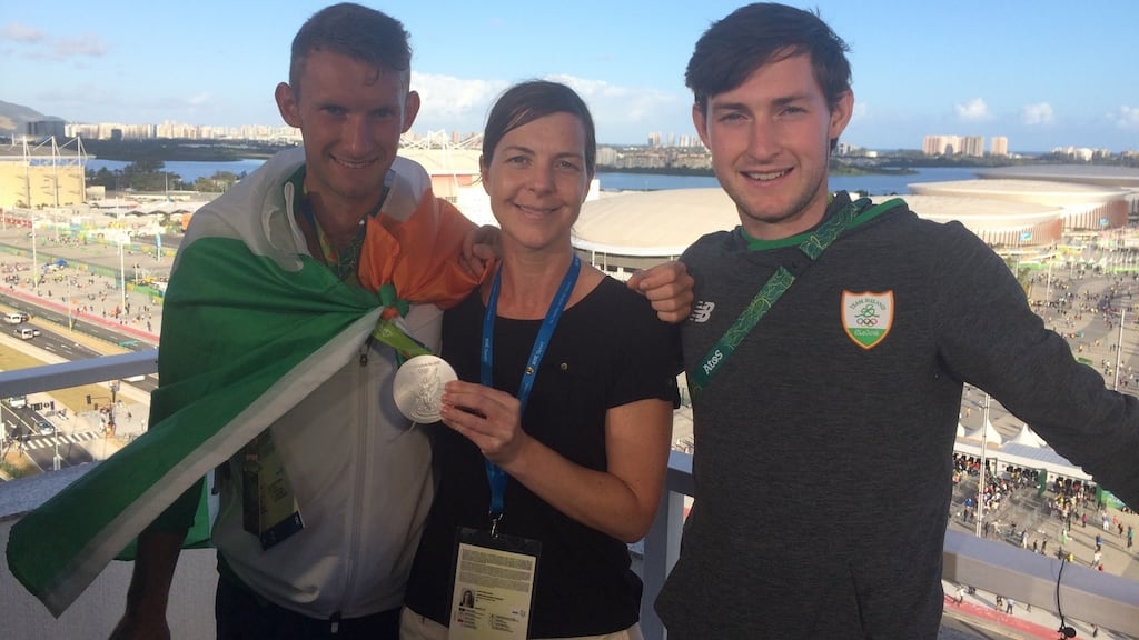 Cliona O’Leary with rowing silver medalists Gary and Paul O’Donovan from Skibbereen.