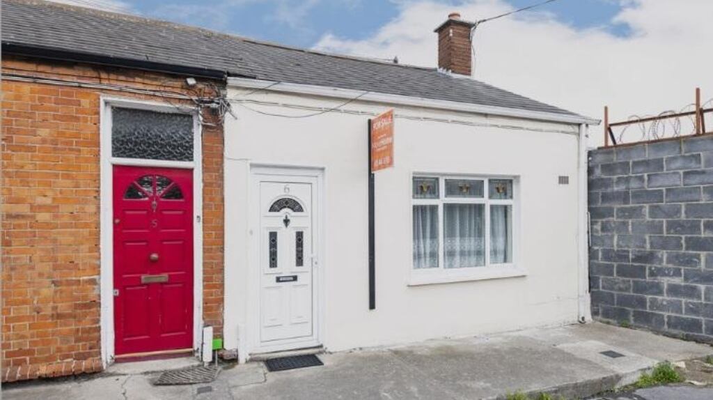Town: 6 Hyacinth Street, North Strand, Dublin 3