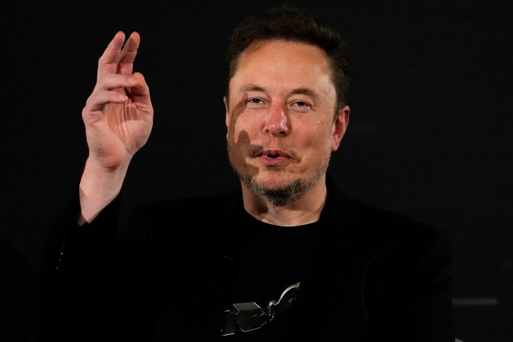 Elon Musk reacts during an in-conversation event with British prime minister Rishi Sunak on November 2, 2023 in London, England. Photo: Kirsty Wigglesworth - WPA Pool/Getty Images
