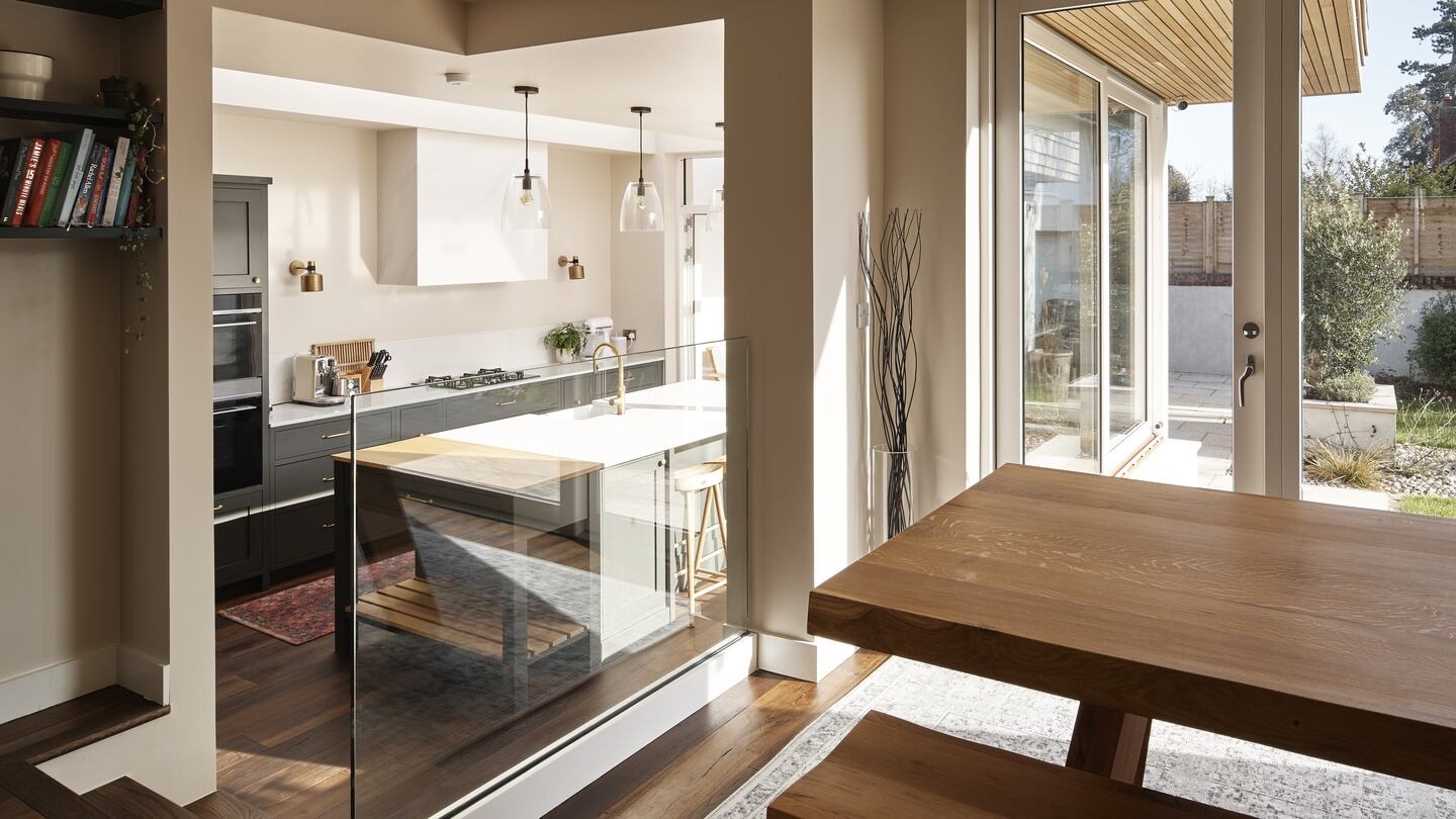 The kitchen and dining area