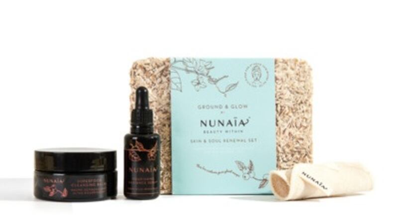 Nunaia Ground and Glow Mini Ritual Set, €28