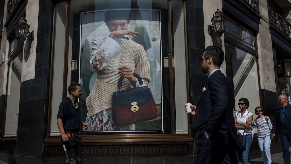 Regent Street, London: consultant Bain forecasts growth of 7-9 per cent in luxury sales in Europe, and highlights the bright spots of the UK and Spain. Photograph: Simon Dawson/Bloomberg