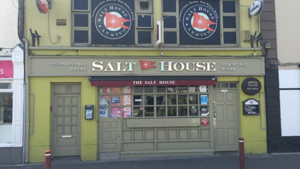 The Salthouse: a craft-beer palace, 90 seconds from the bottom of Shop Street
