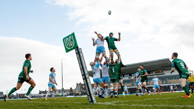 Glasgow’s Richie Gray and Ultan Dillane of Connacht compete for the ball at a lineout. Photograph: James Crombie/Inpho