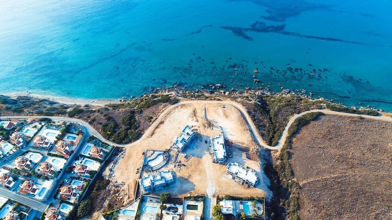 These two-bedroom apartments in Bahceli boast a large communal pool and landscaped gardens