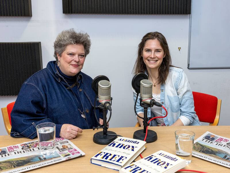 Roisin Ingle pictured with Amanda Knox at the Irish Times.
