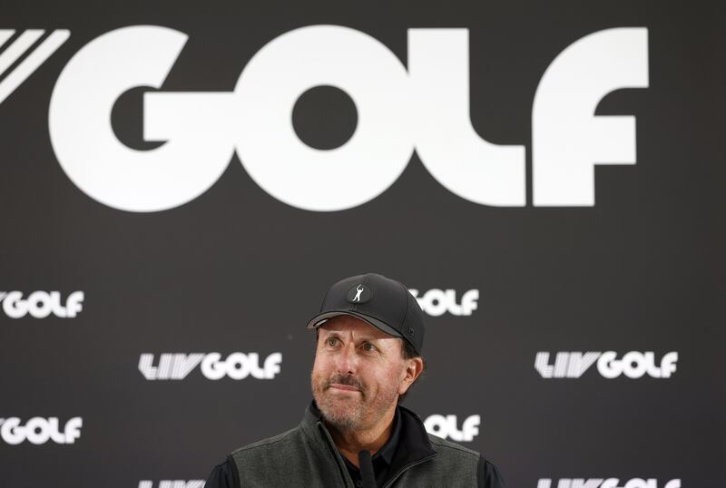 Phil by Alan Shipnuck is a biography of US golfer Phil Mickelson