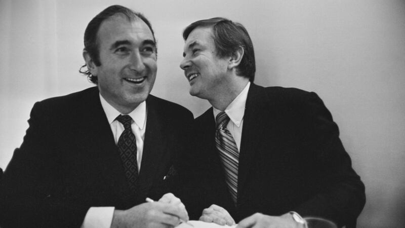 Jerry Perenchio (R) and British sports executive Jarvis Astaire sign a contract giving Astaire the British closed-circuit television rights to the ‘Fight of the Century’ between Muhammad Ali and Joe Frazier. Photograph: Len Trievnor/Daily Express/Getty