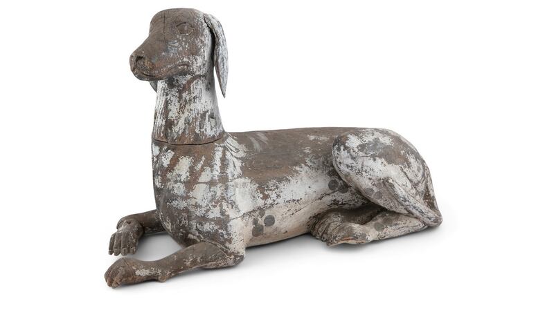 Lot 151, Chinese carved wood model of a hunting dog, Qing dynasty, €800-€1,200